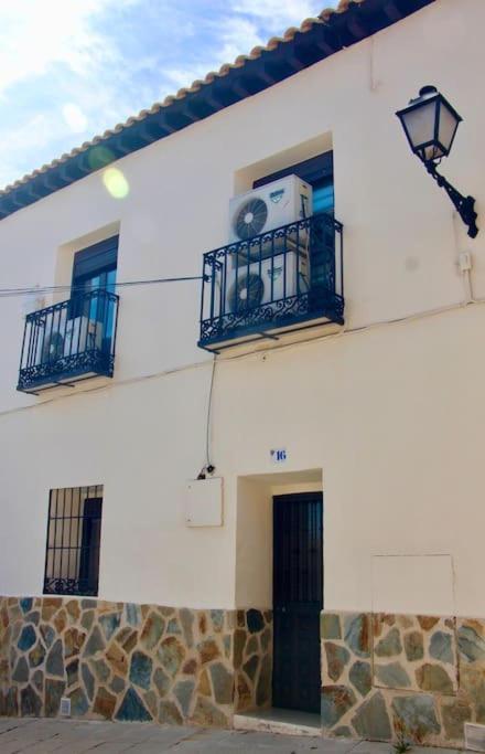 Apartmán El Adarve De La Inolda Toledo Exteriér fotografie